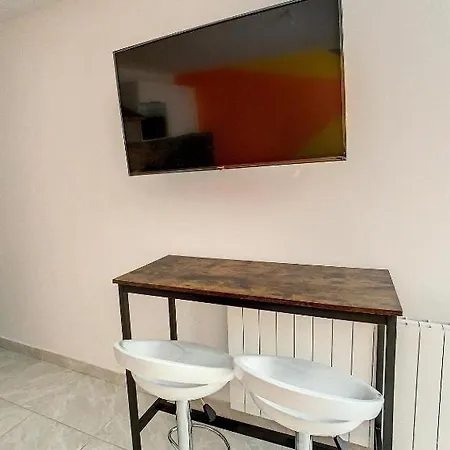 Grand Gare Confort Wifi Netflix 2pers 아미앵